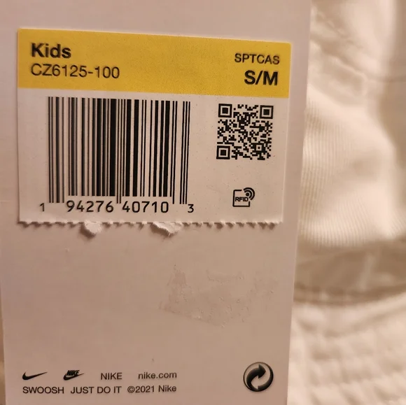 NWT Youth Nike Bucket Hat - Picture 3 of 7